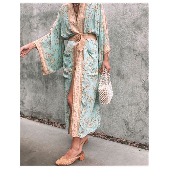 Spell & The Gypsy Maisie (Sample) Maxi Robe Kimono One Size - Picture 3 of 15